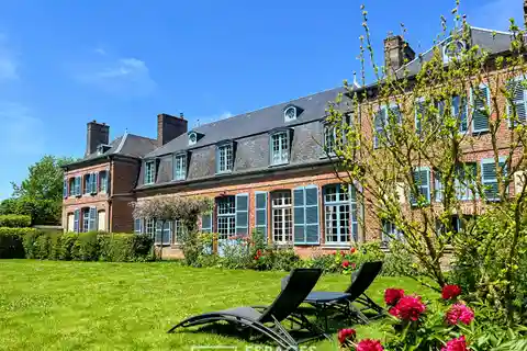 Exceptional Property in a Peaceful Setting