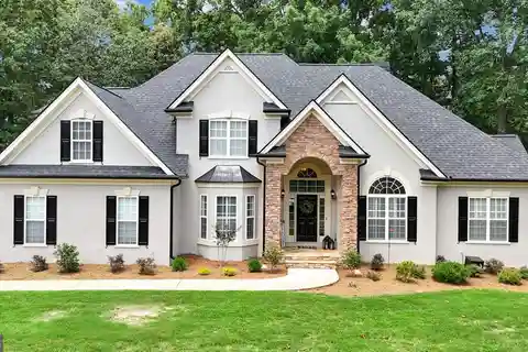 Move-In Ready Gem in Kedron Estates