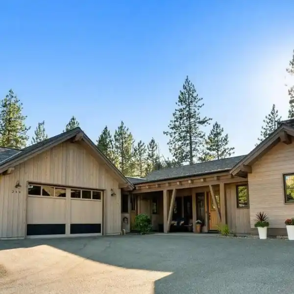 LUXURY WITH NATURAL BEAUTY AT CLEAR CREEK TAHOE