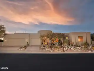 Unparalleled Desert Living Experience with Breathtaking Mountain Views