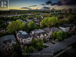 Richard Wengle Design on Prestigious Lot