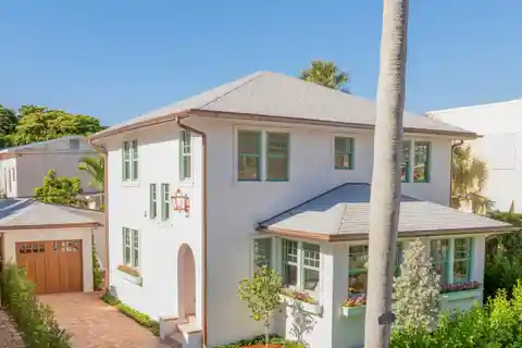 Turnkey Gem in the Heart of Town