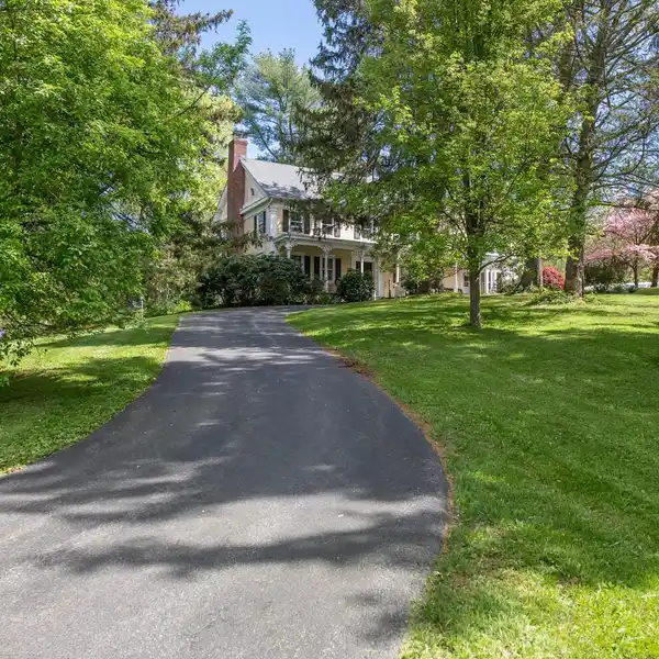 SPRUCE HILL