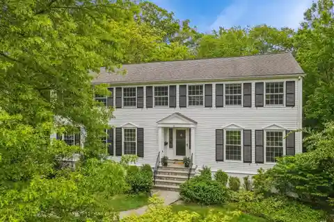 Move-in Ready Center-hall Colonial
