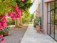 CHARACTER PROPERTY IN THE HEART OF PROVENCE