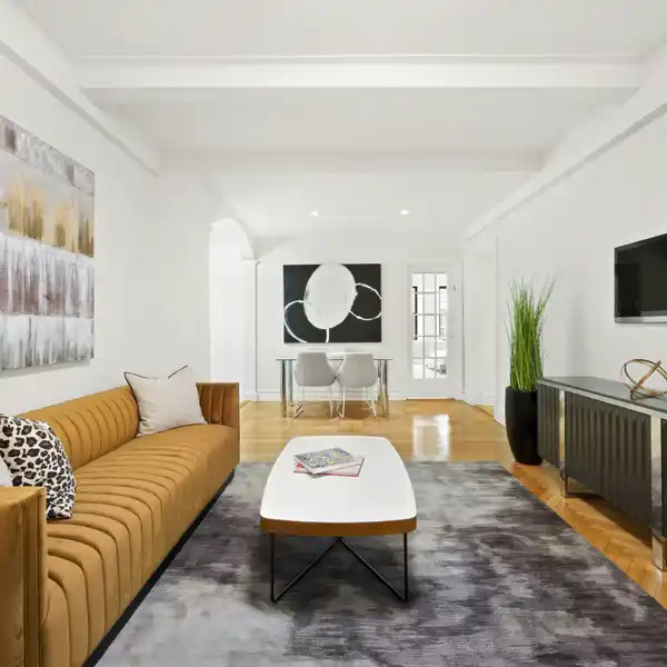 IMPECCABLY MAINTAINED UPPER WEST SIDE GEM