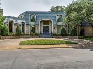 Timeless Elegance in Gated Glen Lakes