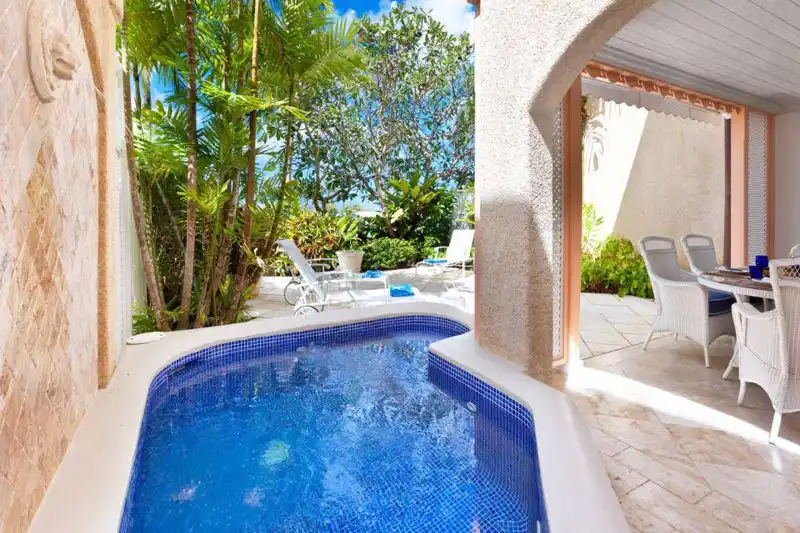 Exceptional Waterfront Villa