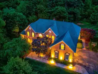 Powerful Features in Exceptional Home