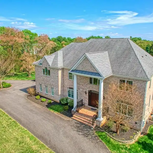 ARCHITECTURAL MASTERPIECE WITH WALK-OUT RECREATION ROOM