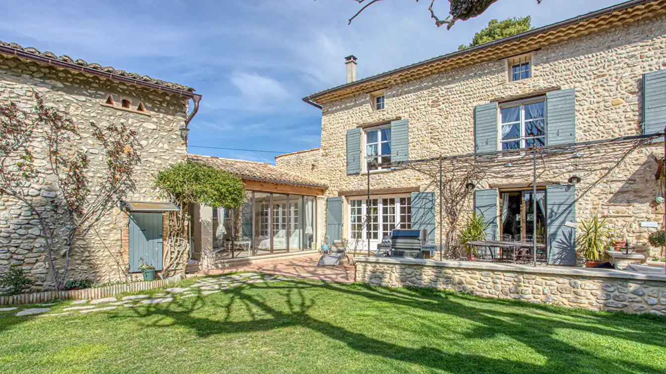 Sumptuous Stone Residence in the Heart of Provence