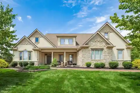 Custom Home on the Lakes Golf Course