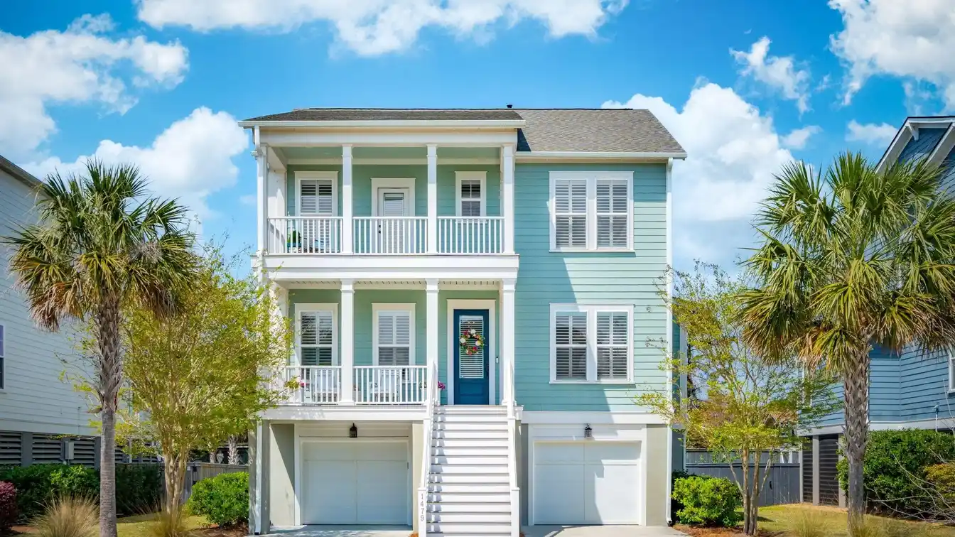 Beautifully Maintained Elevated Home