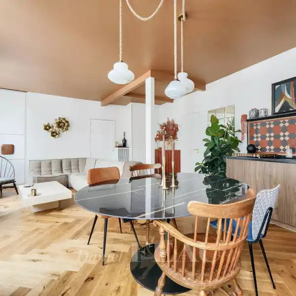 CHARMING HISTORIC APARTMENT WITH MODERN TOUCHES