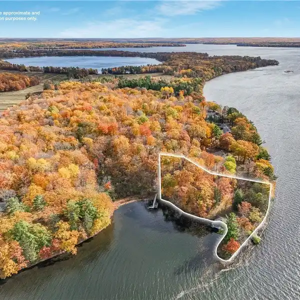 LAC COURTE OREILLES PENINSULA HOMESITE