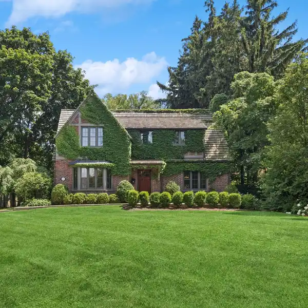ELEGANTLY RENOVATED TUDOR IN EAST LAKE FOREST