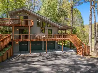 Fantastic Home with Mountain and Golf Views