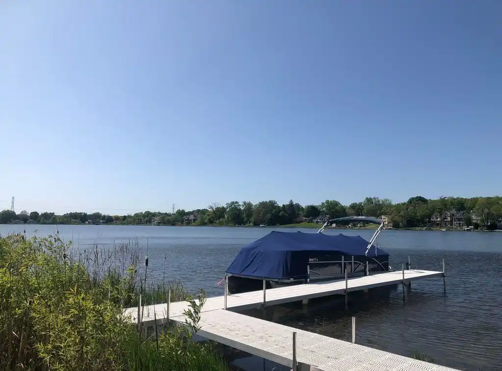 Magnificent Home on Loon Lake