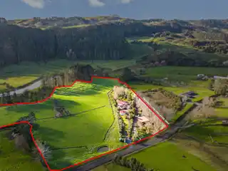 Homestead That Is Lifestyle Rich with Country Character