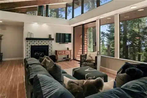 Beautifully Remodeled Turnkey Home