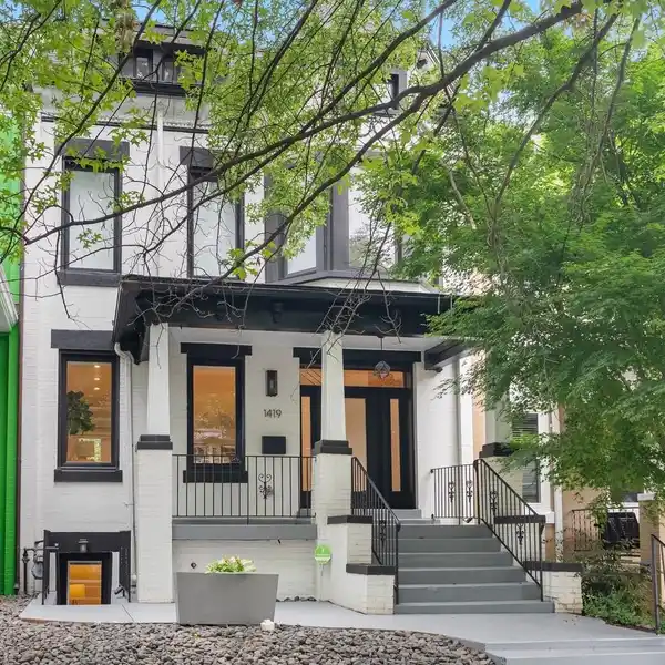 WONDERFULLY REIMAGINED ROWHOME