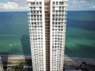 Beautiful Fully Furnished Ocean-view Condo