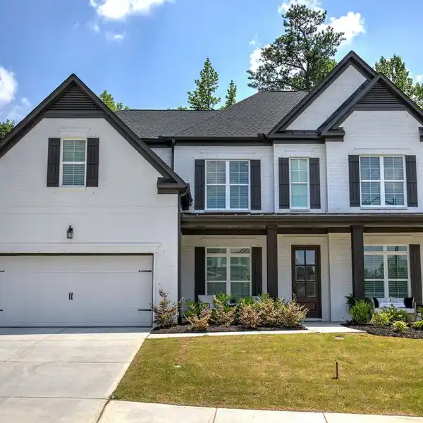 CUSTOM CRAFTED RESIDENCE IN SOUGHT-AFTER VISTA RIDGE