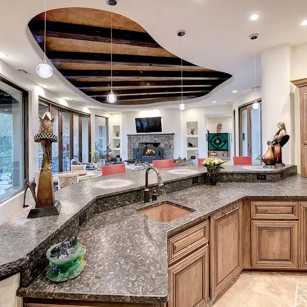 DRAMATIC CONTEMPORARY ON A PRIVATE AND ELEVATED 4.75-ACRES