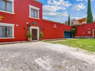 Casa Peaches – a Guadiana Classic