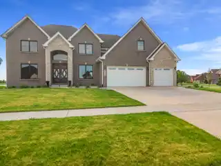 Nearly New Five Bedroom Two Story