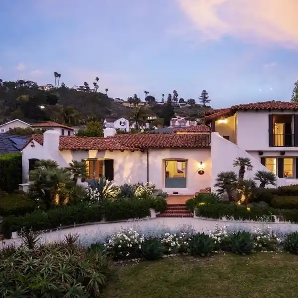 HISTORIC SPANISH RESIDENCE IN UPPER HERMOSA