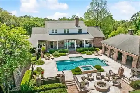 Southern Bayou Retreat