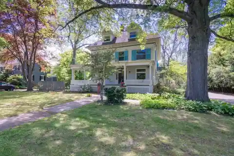 Downtown Amherst Estate with Detached Studio
