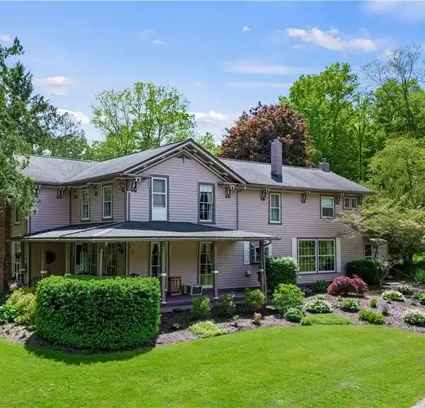 GRACIOUS HISTORIC ESTATE ON OVER THREE ACRES