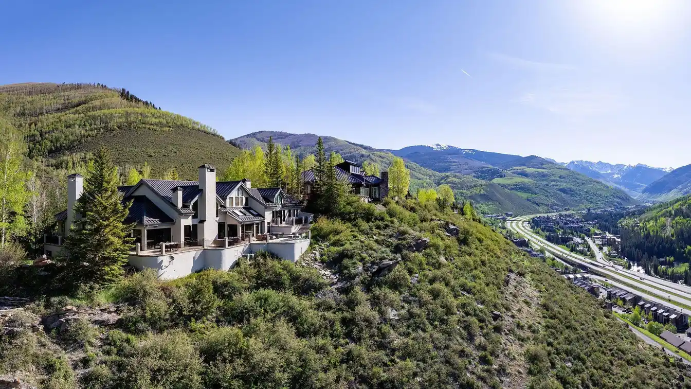 Luxurious Retreat in the Heart of Vail