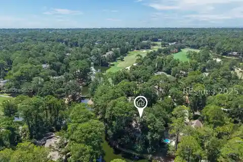 Beautiful Custom Home in Long Cove