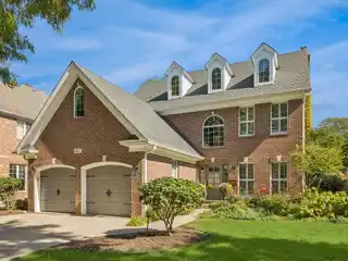 Sophisticated Family Residence with Bespoke Entertaining Spaces