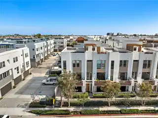 Convenient Contemporary Living