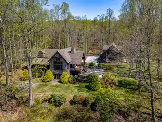 Peaceful 7.27-acre Estate