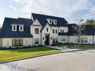 Modern Luxury Retreat with Infinity-Edge Pool and Treetop Views