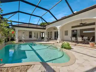 Courtyard Home in Kensington Golf & Country Club