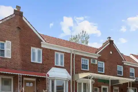Pristine Home in Forest Hills