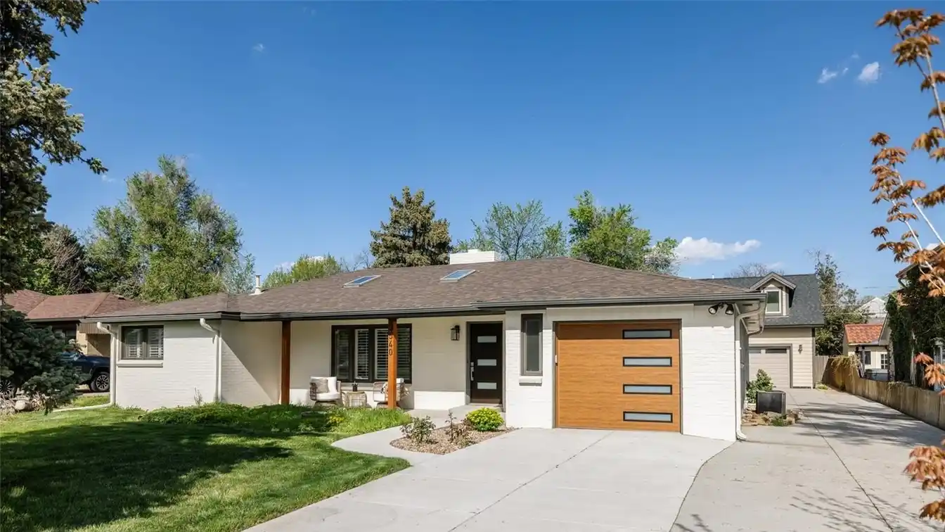 Unique Property with Accessory Unit