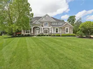 Modern Comforts in Prestigious Enclave