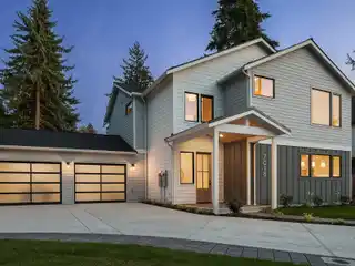 Sleek Home with Timeless Comfort