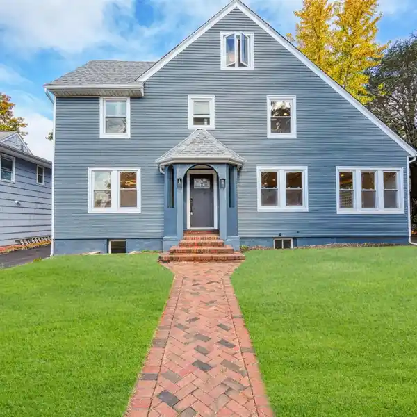 SLEEKLY RENOVATED HOME IN PRIME ROCKVILLE CENTRE LOCATION