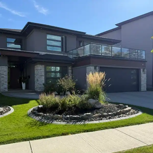 HAND-CRAFTED MASTERPIECE ABOVE THE SASKATCHEWAN RIVER