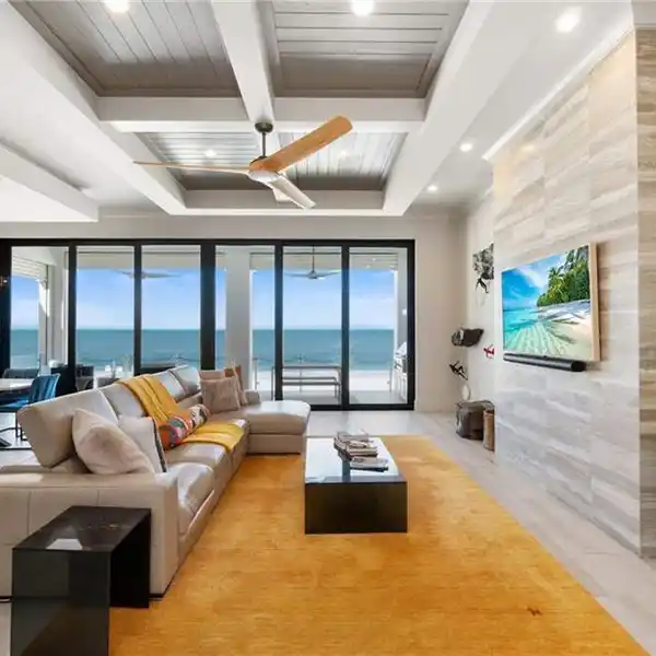 BEACHFRONT HOME WITH UNPARALLELED GULF VIEWS