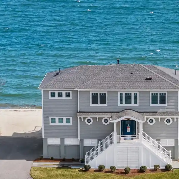 THOUGHTFULLY DESIGNED WATERFRONT HOME