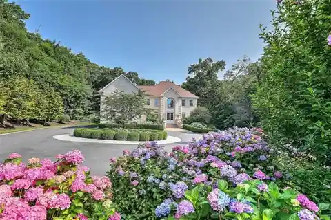 Beautifully Upgraded Brick-front Colonial